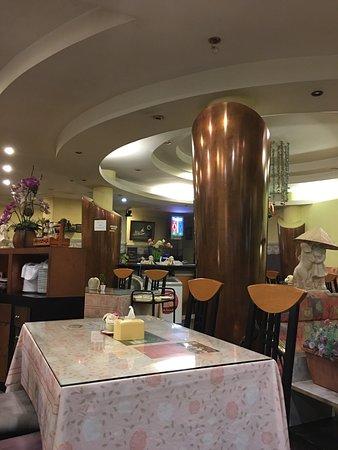 Tong Poon Restaurant